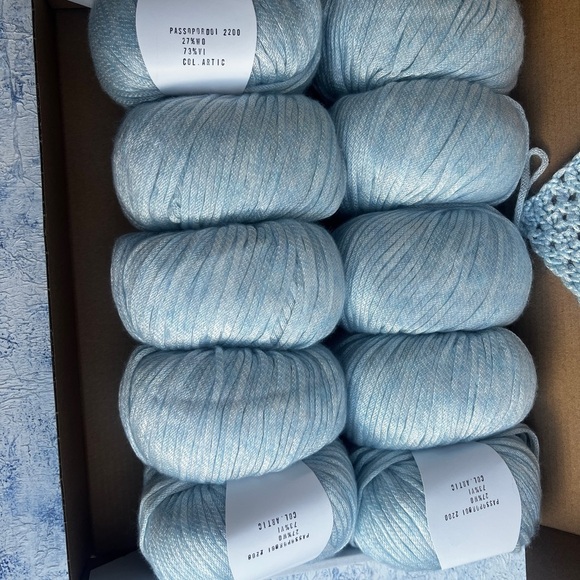 Viscose merino yarn - 73/27% Viscose/Merino, DK weight yarn lot 10 balls… - Picture 3 of 11